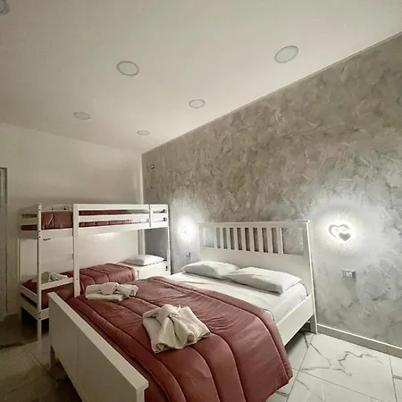 Mara House